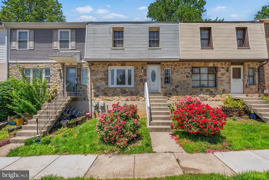 643 SAINT ANTHONY LANE , UPPER DARBY, PA 19082