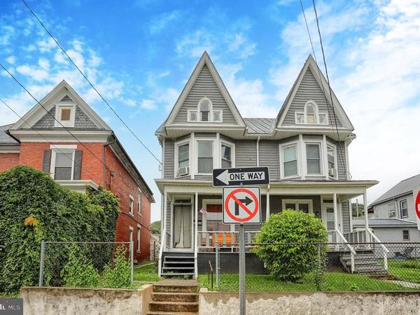 413 LOGAN STREET , LEWISTOWN, PA 17044