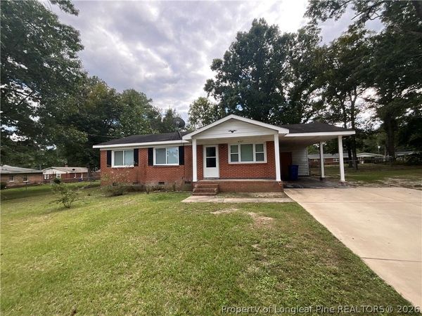 6105 Dandy Loop Road, Fayetteville, NC 28314