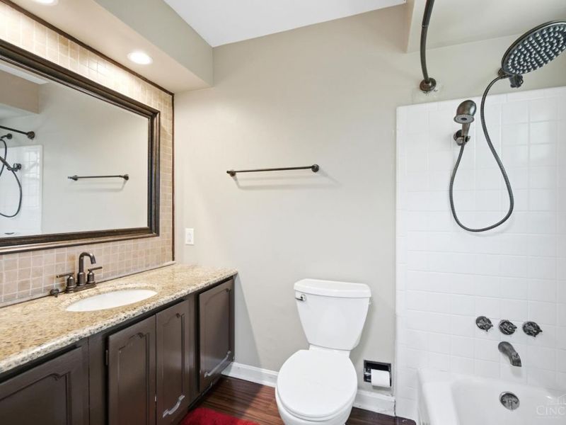 524 Norway Avenue, Cincinnati, OH 45229 Photo 18