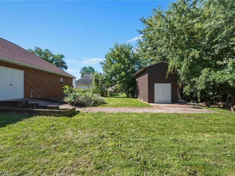 860 Meridian Street , Akron, OH 44310 Photo 26