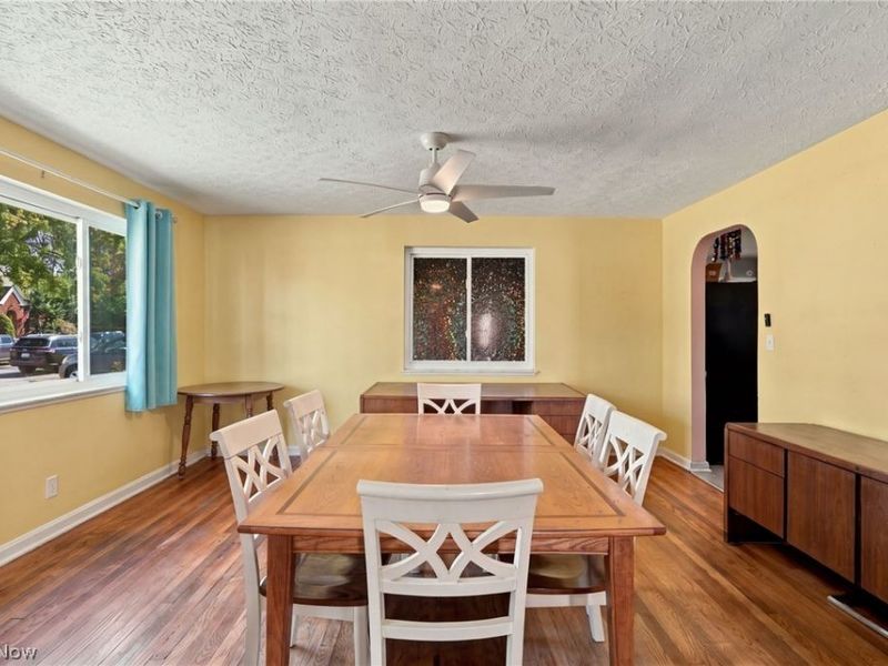860 Meridian Street , Akron, OH 44310 Photo 6