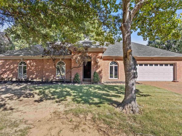 960 LYCOMEDES CV, Memphis, TN 38018