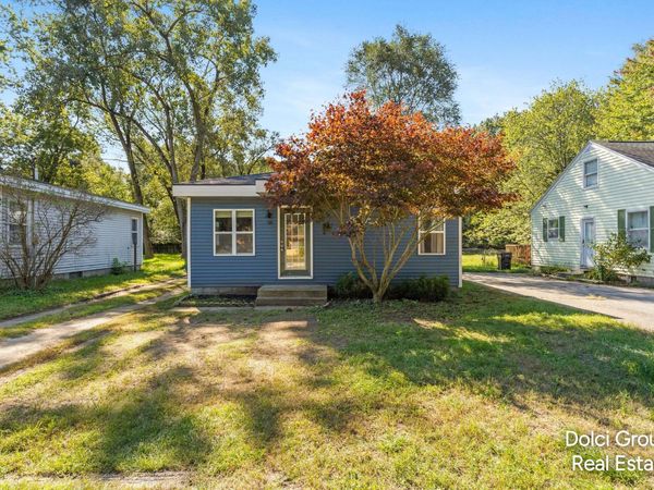 58 Scotts Drive, Holland, MI 49424