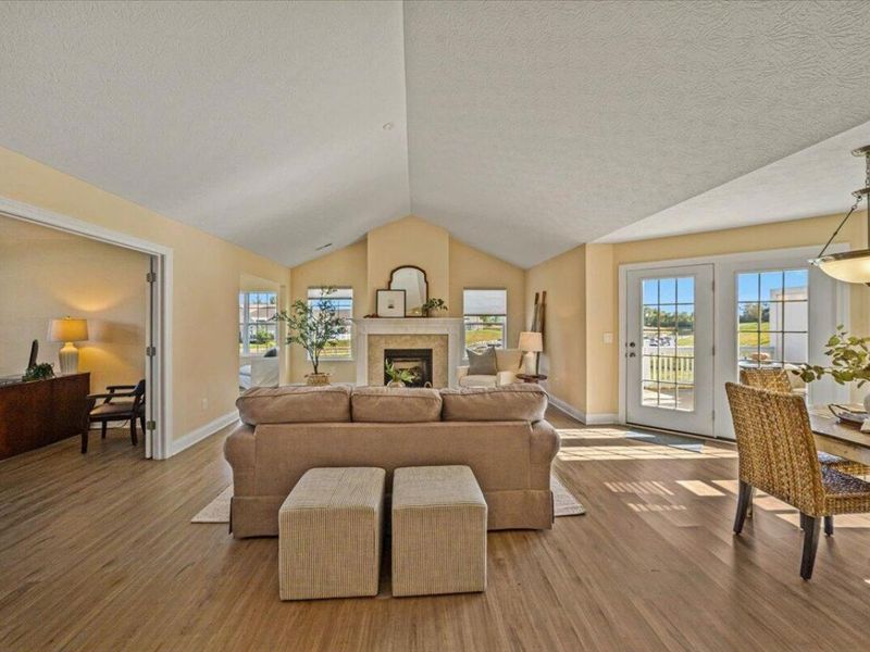 109 Narragansett Drive, Hebron, OH 43025 Photo 11