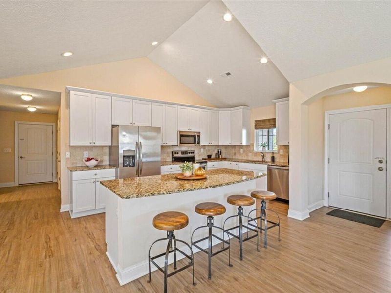 109 Narragansett Drive, Hebron, OH 43025 Photo 12