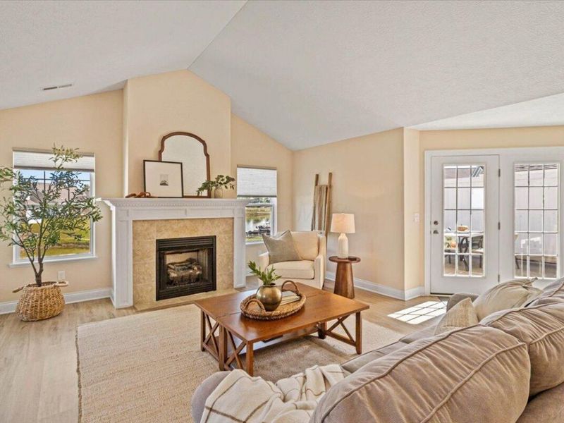 109 Narragansett Drive, Hebron, OH 43025 Photo 6