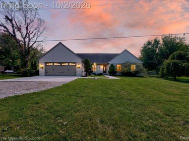8543 Oakville Waltz Road, Exeter Township, Mi 48111