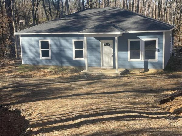 127 Ridge Road, Sarah, MS 38665