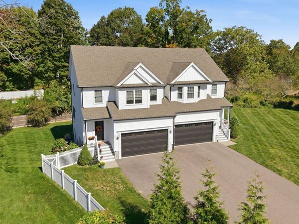 1093 Washington St, Unit 1093, Holliston, MA 01746