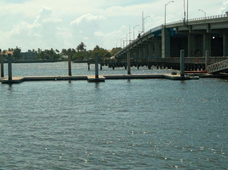 209 S Lakeside Drive, Lake Worth Beach, FL 33460 Photo