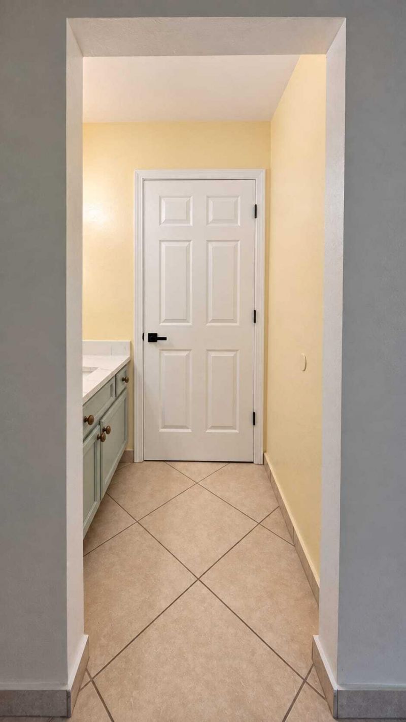105 S Riverside Drive, Unit 304, Pompano Beach, FL 33062 Photo