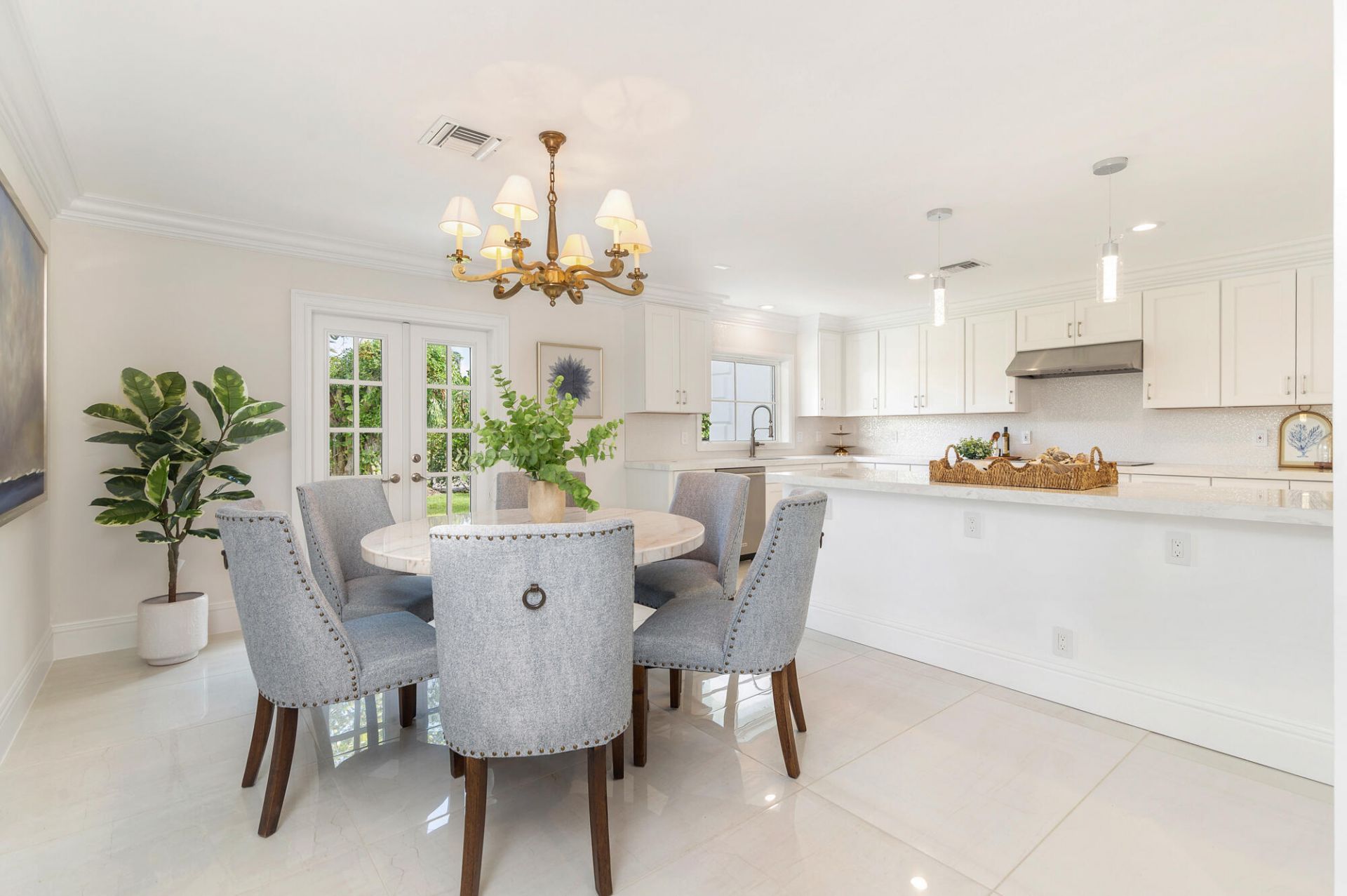 216 Bahama Lane, Palm Beach, FL 33480 Photo