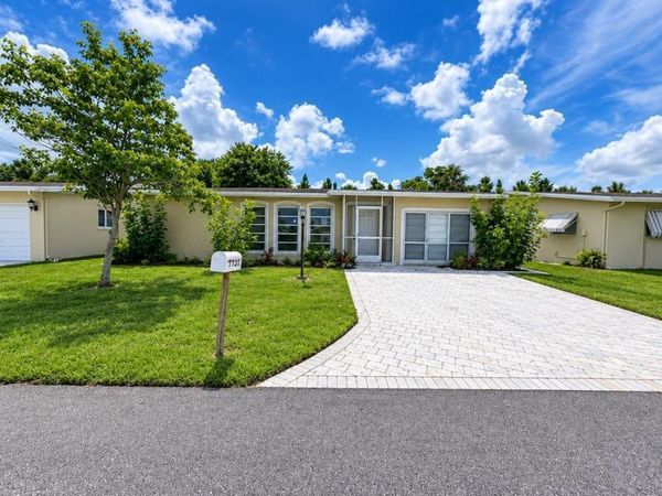 1410 NW 48TH Place, Deerfield Beach, FL 33064