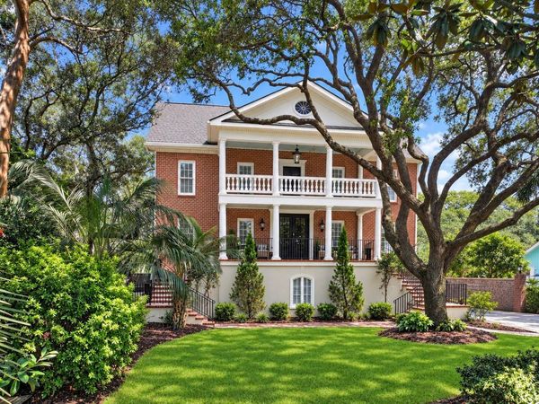 406 37th Ave. N, Myrtle Beach, SC 29577