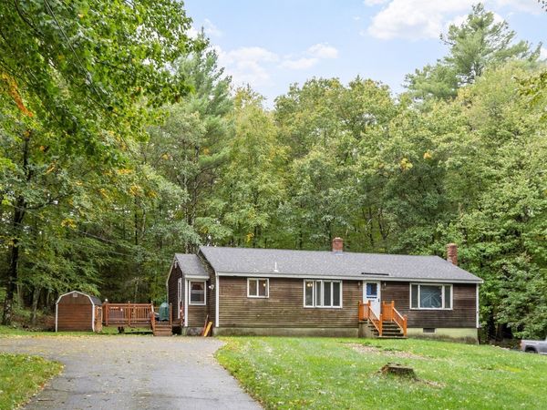 91 Searle Street, Georgetown, MA 01833