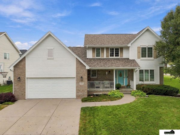2545 Nancy Drive, Lincoln, NE 68507