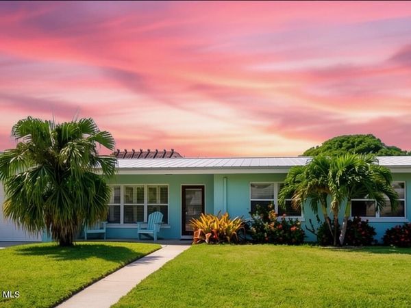 2060 Bonita Avenue , Melbourne Beach, FL 32951
