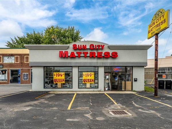 926 Niagara Falls Boulevard , Buffalo, NY 14223