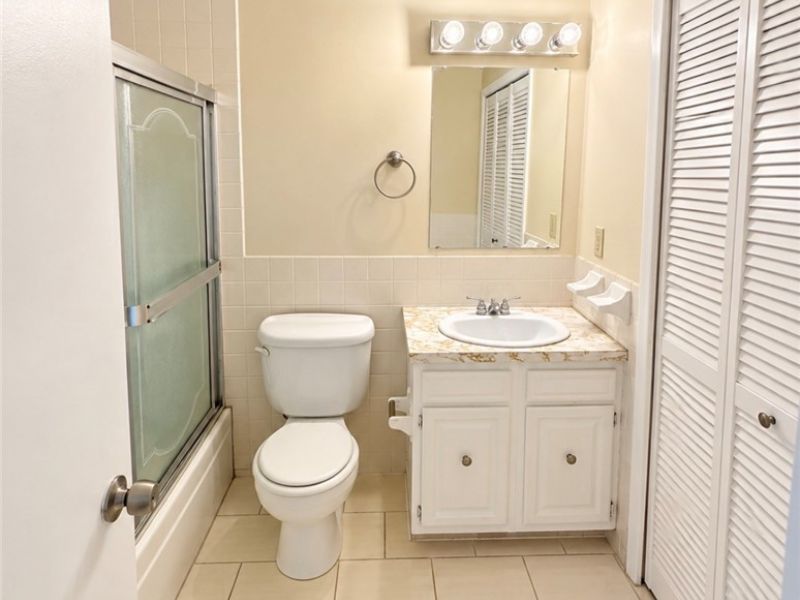 13676 Oakbrook Drive, Unit 3676, North Royalton, OH 44133 Photo 10