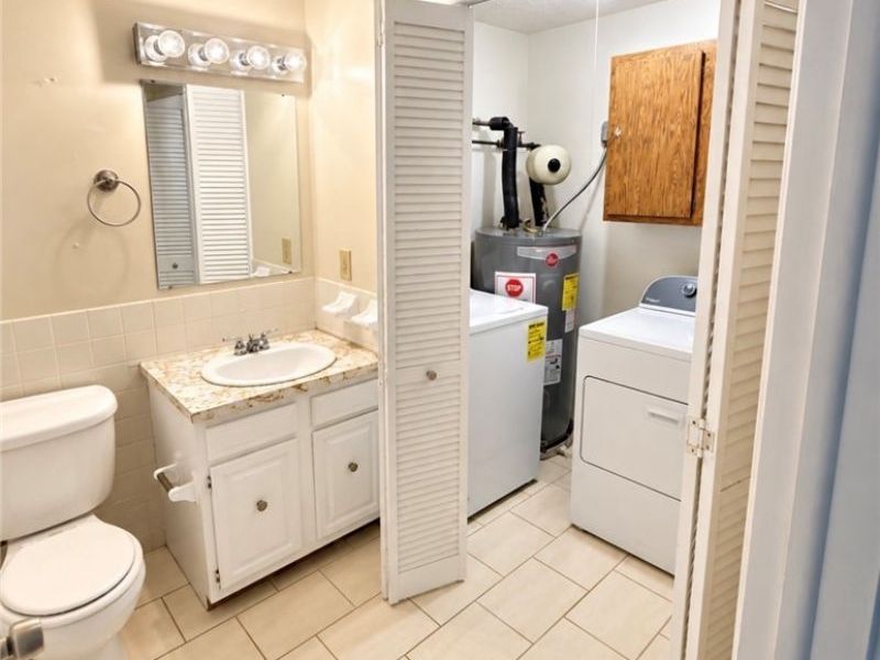 13676 Oakbrook Drive, Unit 3676, North Royalton, OH 44133 Photo 11