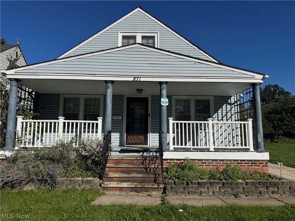 871 Lecona Road , Cleveland Heights, OH 44121