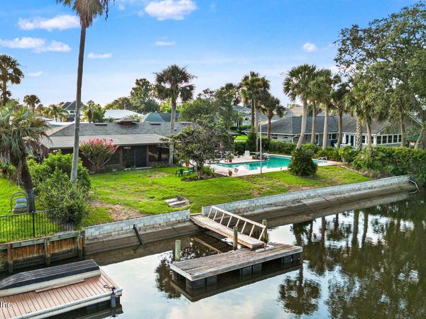 3346 PALM ISLAND Road, Jacksonville, FL 32250