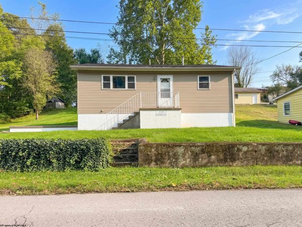 708 Buffalo Road, Barrackville, WV 26559