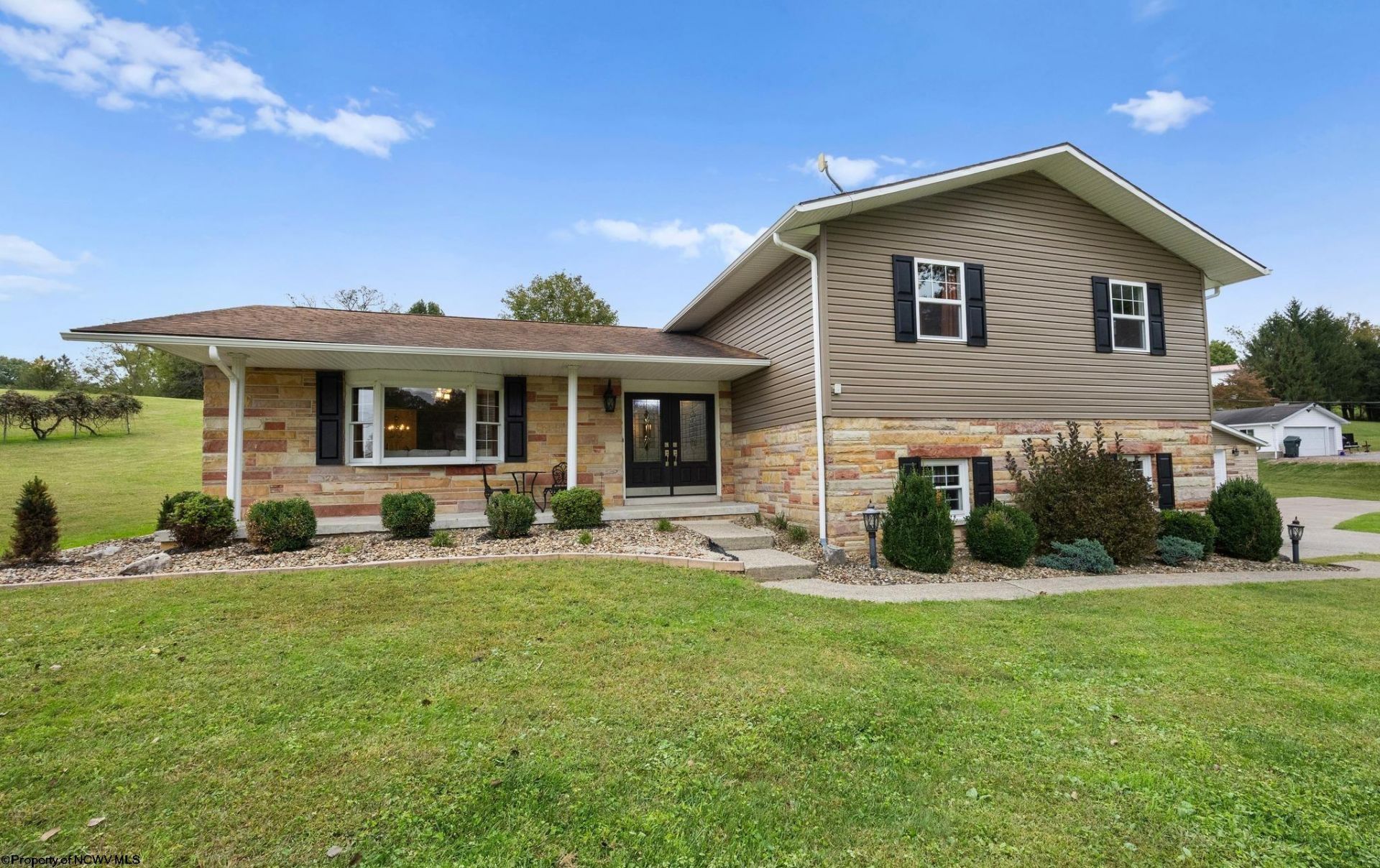 139 Hickory Flat Road, Buckhannon, WV 26201 Main Photo