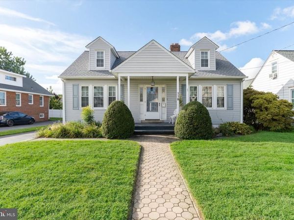 110 BOXWOOD ROAD, WILMINGTON, DE 19804