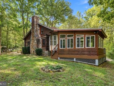2280 FROGTOWN ROAD, BLUEMONT, VA 20135