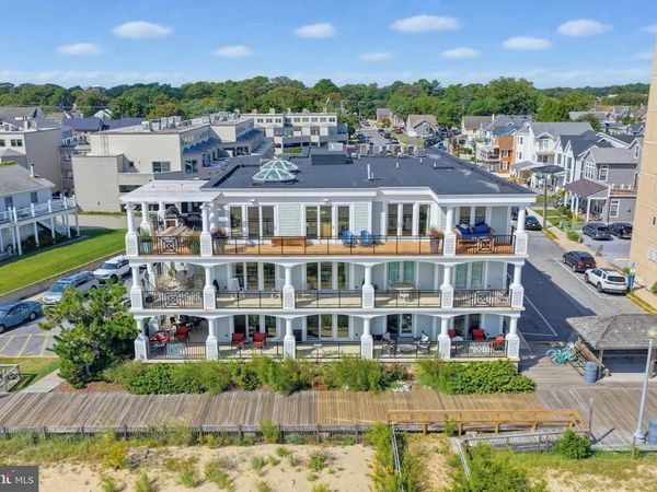 319 S BOARDWALK, Unit 1, REHOBOTH BEACH, DE 19971