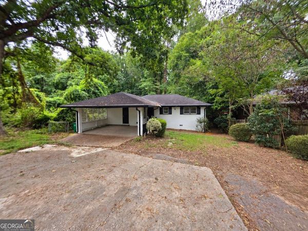 3565 Glenwood Road, Decatur, GA 30032
