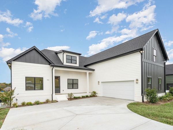 95 Crenshaw rd , Hartsville, TN 37074