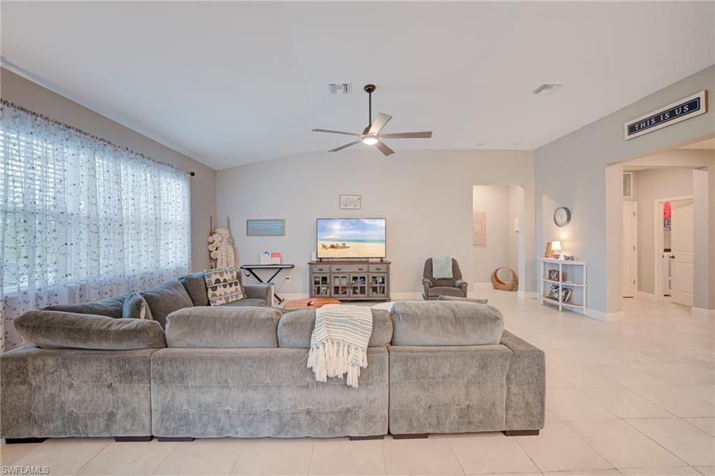 6664 Estero Bay Dr, Fort Myers, FL 33908 Photo
