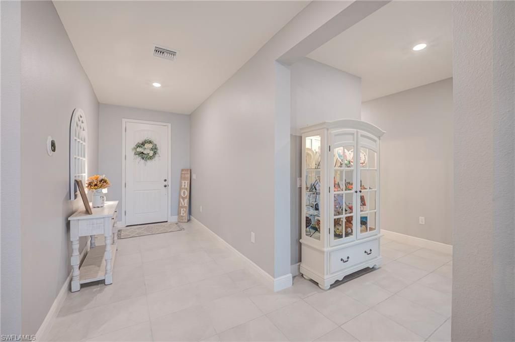 6664 Estero Bay Dr, Fort Myers, FL 33908 Photo