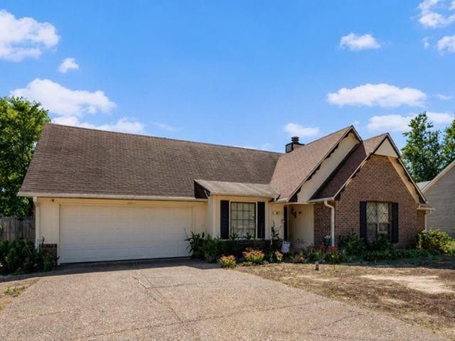 6903 E Fox Horse Cv, Memphis, TN 38141 Main Photo