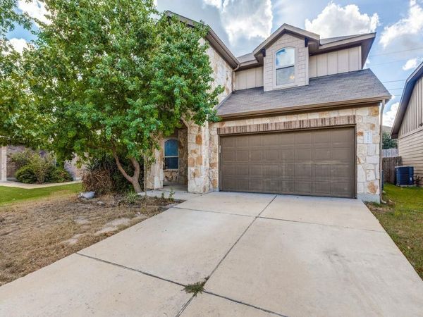 512 Eagle Brook LN, Buda, TX 78610