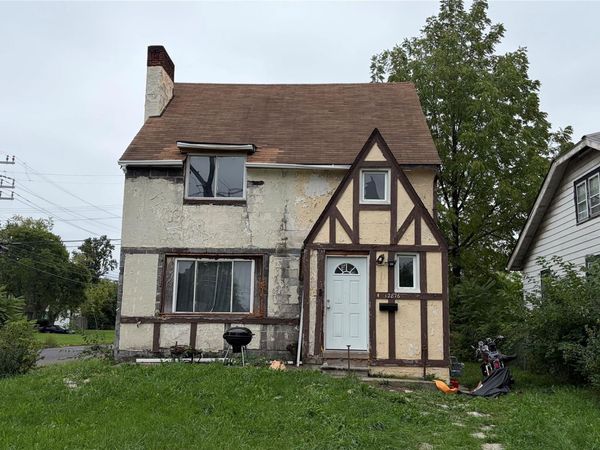 12876 Lauder Street , Detroit, Mi 48227