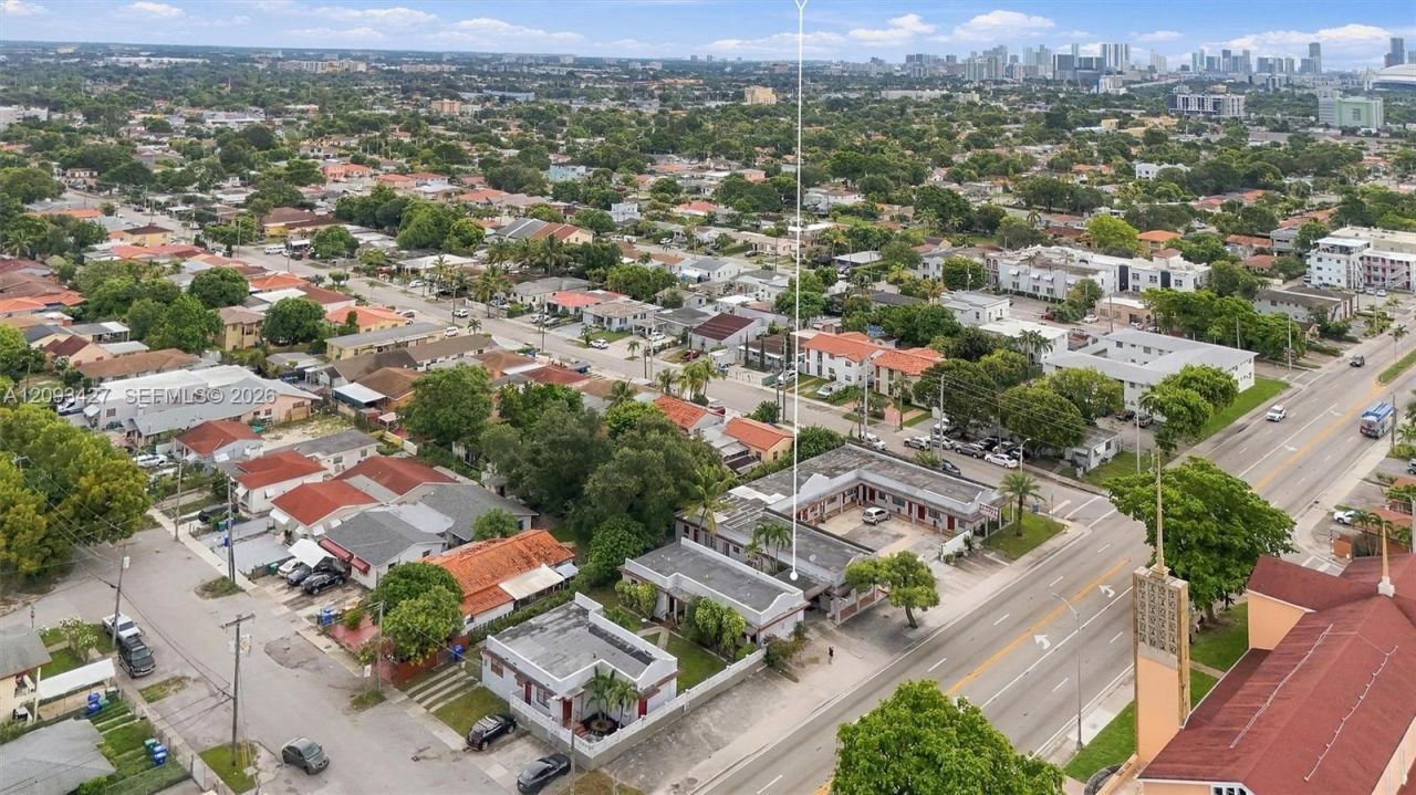 3301 W Flagler St, Miami, FL 33135 Photo