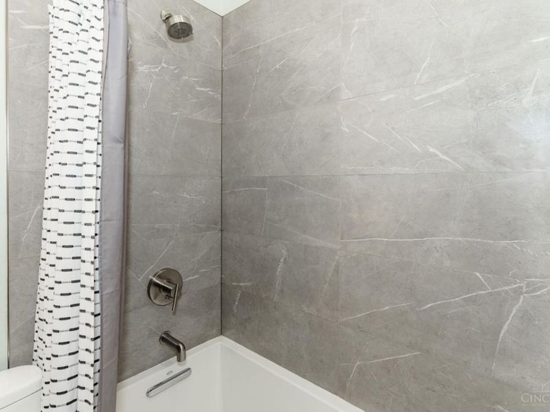 1537 Republic Street, Unit 1, Cincinnati, OH 45202 Photo 24