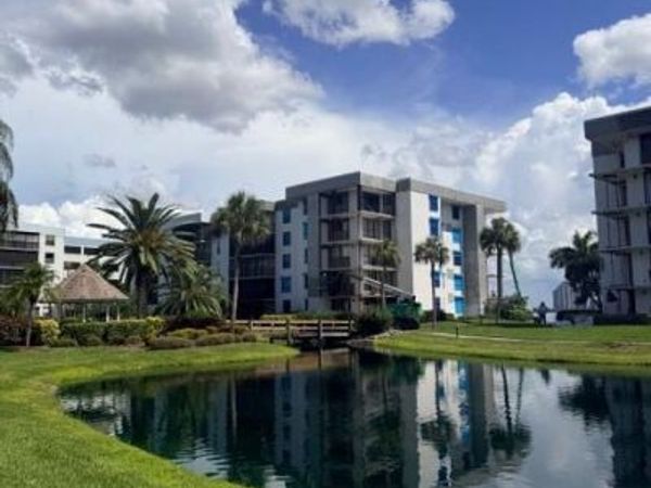 3460 N Key DR , Unit 518, NORTH FORT MYERS, FL 33903