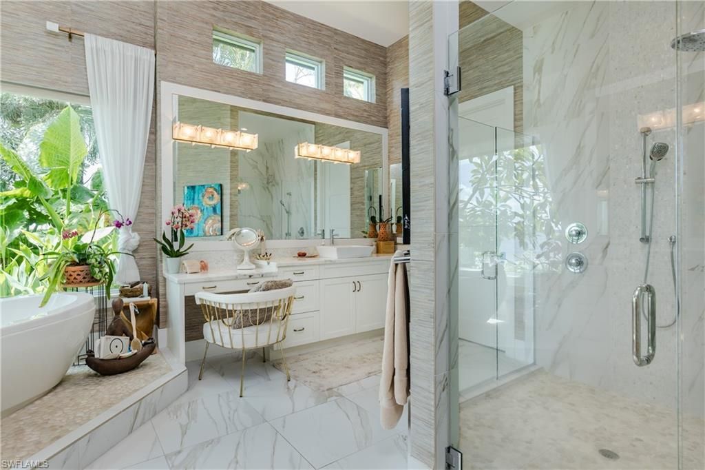 911 Aqua Ln , Fort Myers, FL 33919 Photo