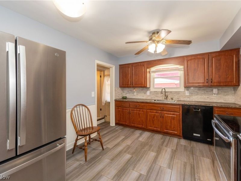 4632 Anderson Road, South Euclid, OH 44121 Photo 6