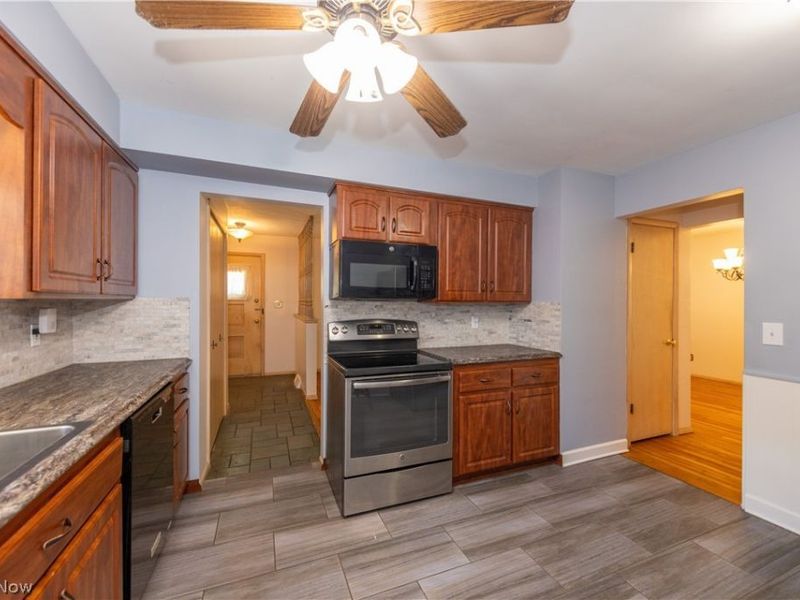4632 Anderson Road, South Euclid, OH 44121 Photo 7