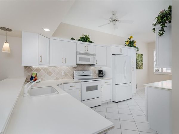 6700 Beach Resort DR , Unit 5, NAPLES, FL 34114