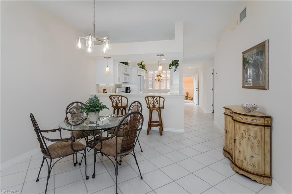 6700 Beach Resort Dr , Unit 5, Naples, FL 34114 Photo