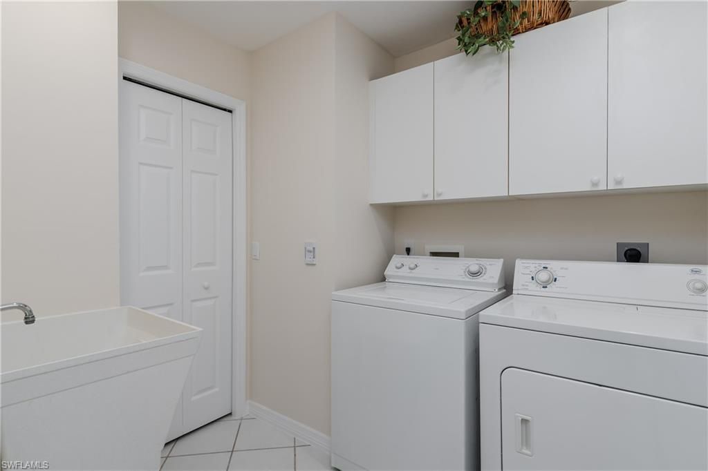6700 Beach Resort Dr , Unit 5, Naples, FL 34114 Photo