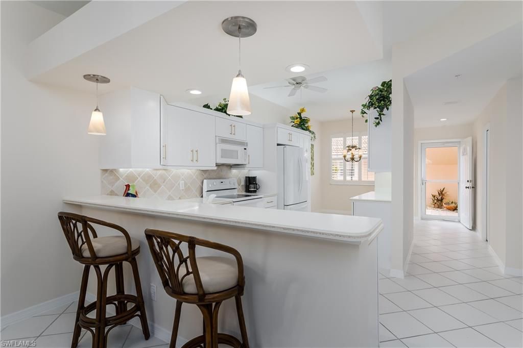 6700 Beach Resort Dr , Unit 5, Naples, FL 34114 Photo