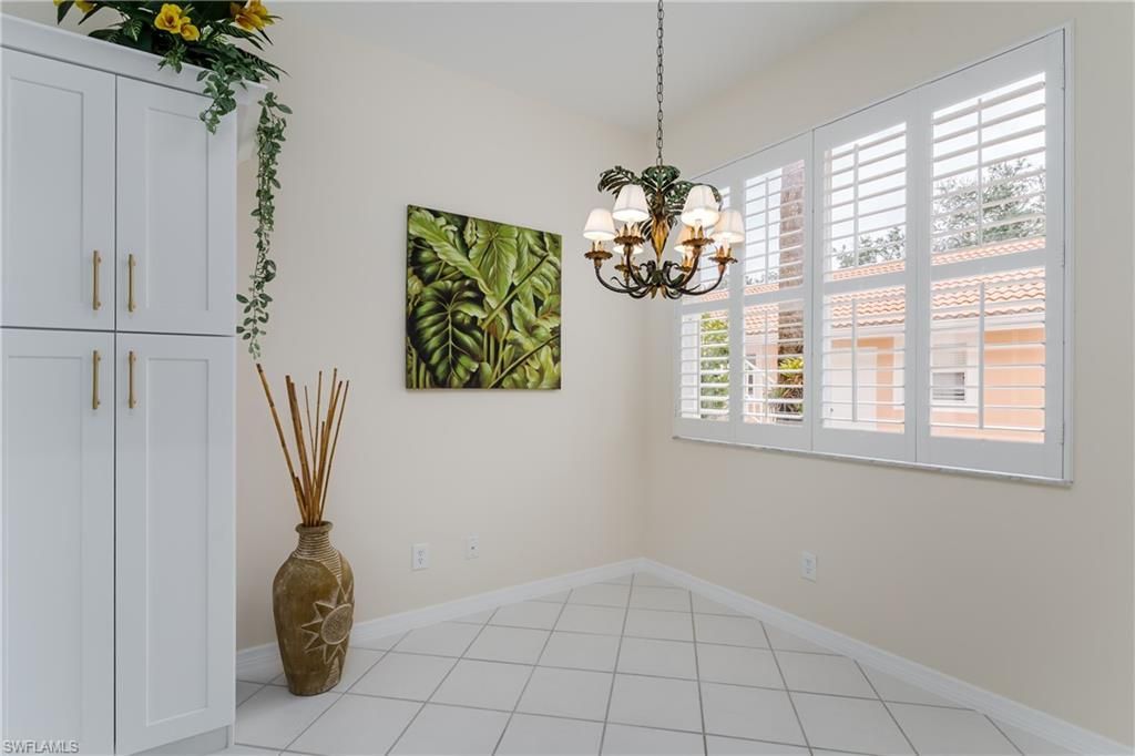 6700 Beach Resort Dr , Unit 5, Naples, FL 34114 Photo